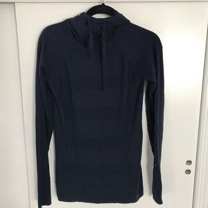 {CALIA by Carrie Underwood} High neck Hoodie